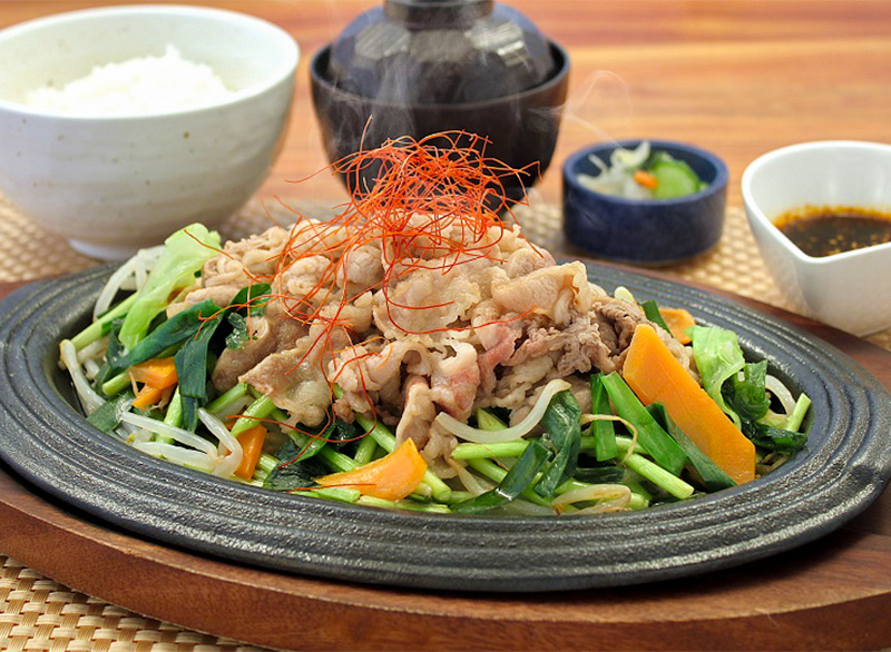 牛カルビ甘辛鉄板焼き御膳